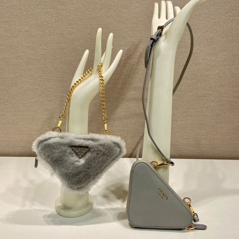 Pra*a top handle bags